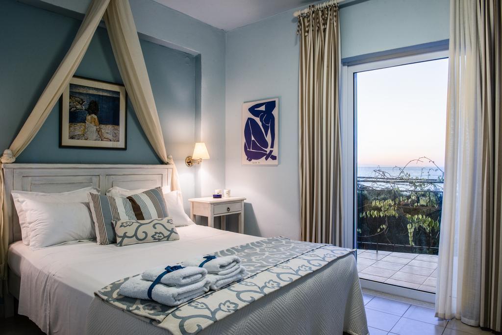 Palmina Mare Villa And Studios Paralia Vrachou Exterior photo